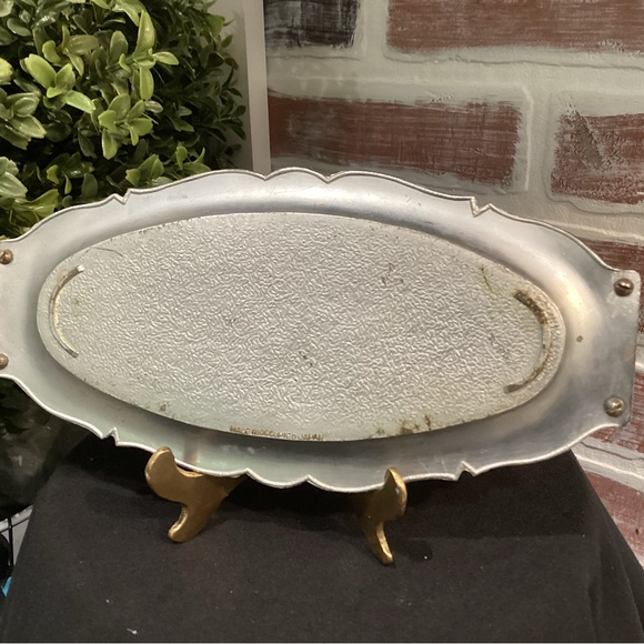 Vintage Occupied Japan Historic Piece - Metal Crafted Tray - 1945 to 1952 - Picture 6 of 13
